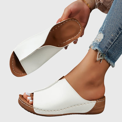 Breezy | Chic Orthopaedic Sandals