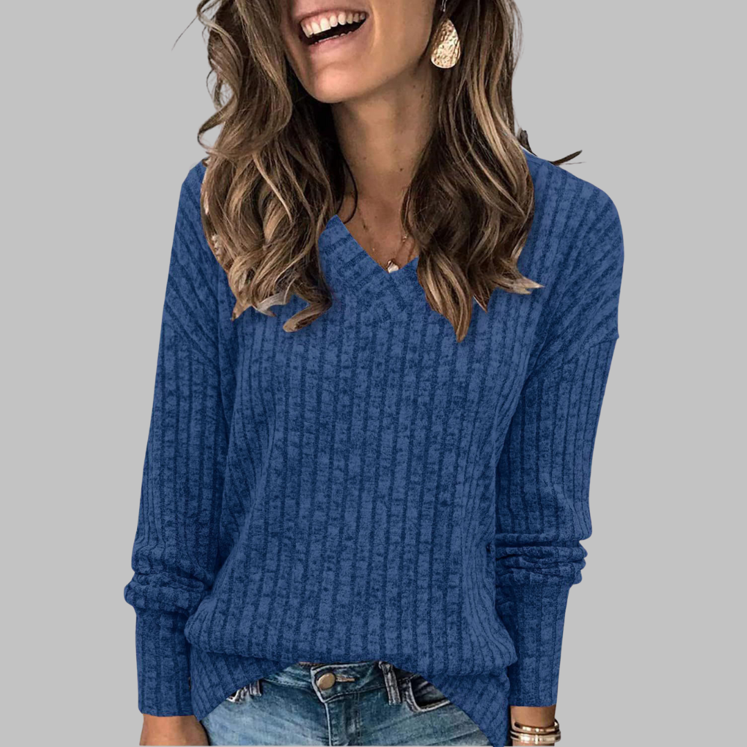 Dune | Cozy V-Neck Sweater