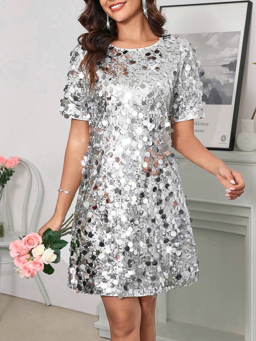 LuxeBelle | Shimmering Cocktail Dress