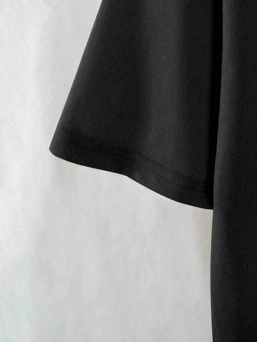 Jolly | Festive Santa Chick T-Shirt