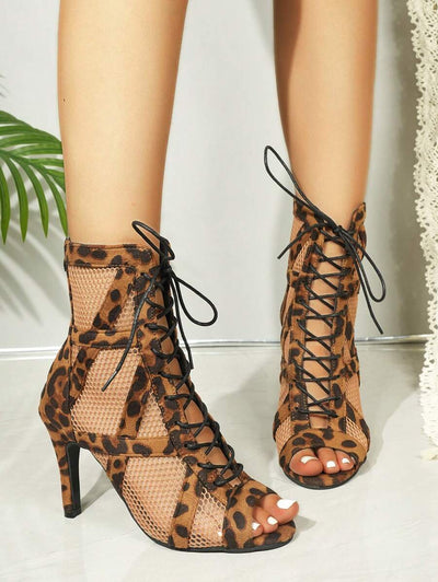 Feline | Chic Leopard Ankle Heels