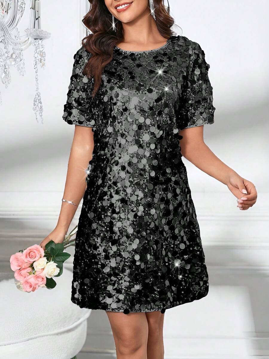 LuxeBelle | Shimmering Cocktail Dress