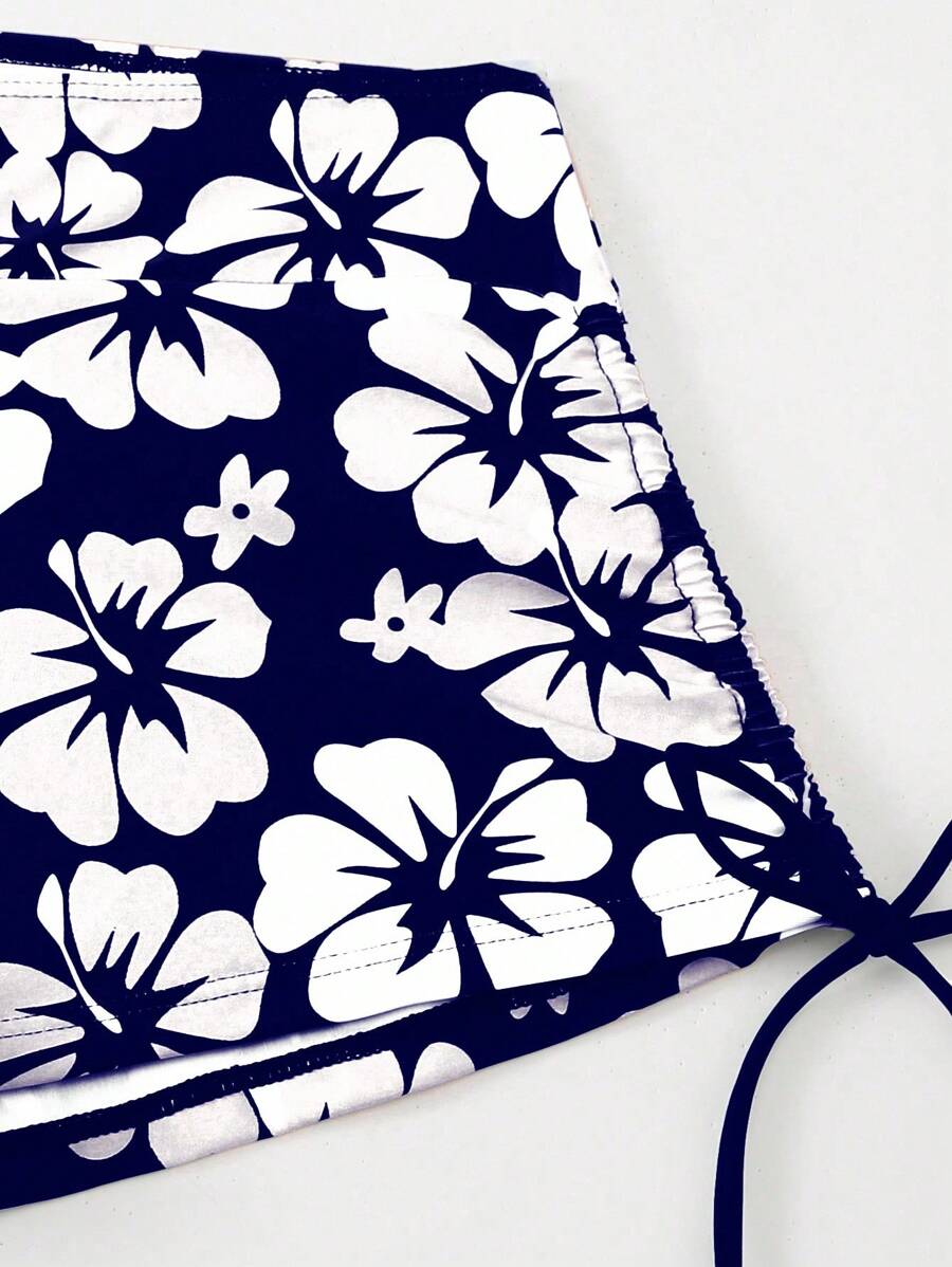 Lushie | Floral Print Bikini Top