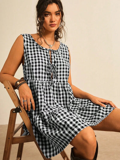 Evelyn | Chic Gingham Dress