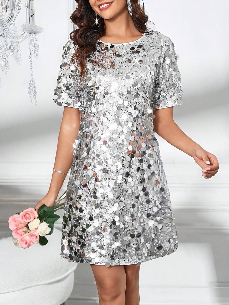 LuxeBelle | Shimmering Cocktail Dress