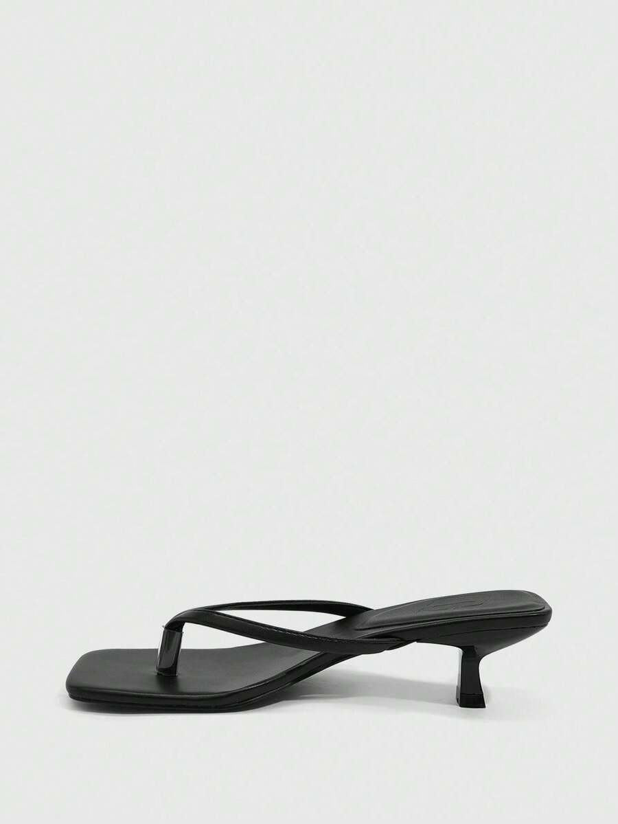 Zara | Chic Leopard Flip Flops