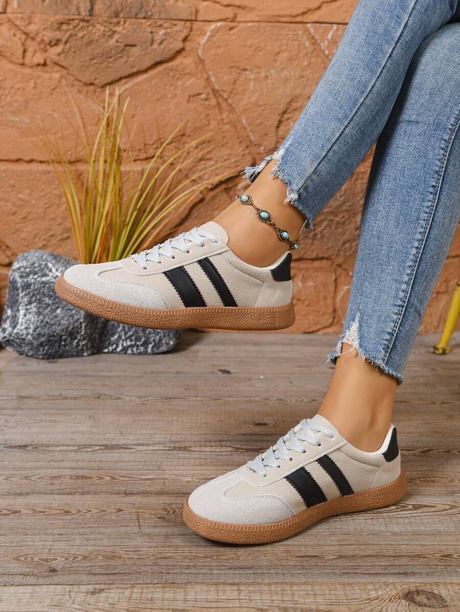 Zara | Chic Leopard Print Sneakers