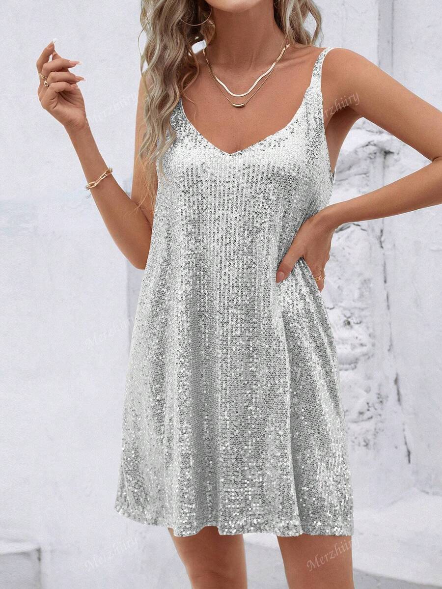 Luxe | Sequin V-Neck Cocktail Dress