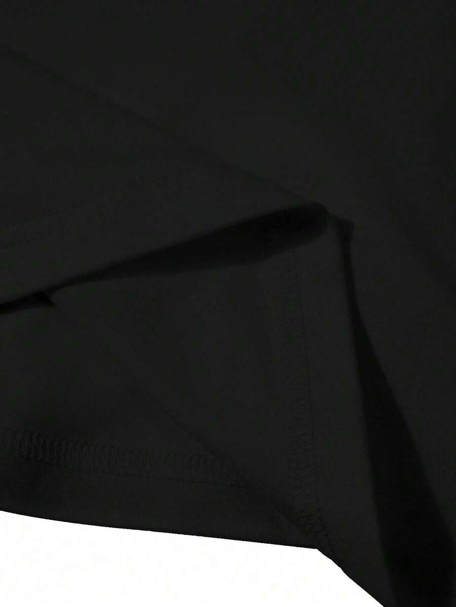 Cozy | Retro Christmas Print Tee