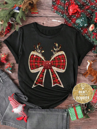 Cozy | Retro Christmas Print Tee