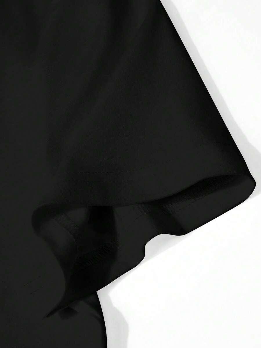 Cozy | Retro Christmas Print Tee