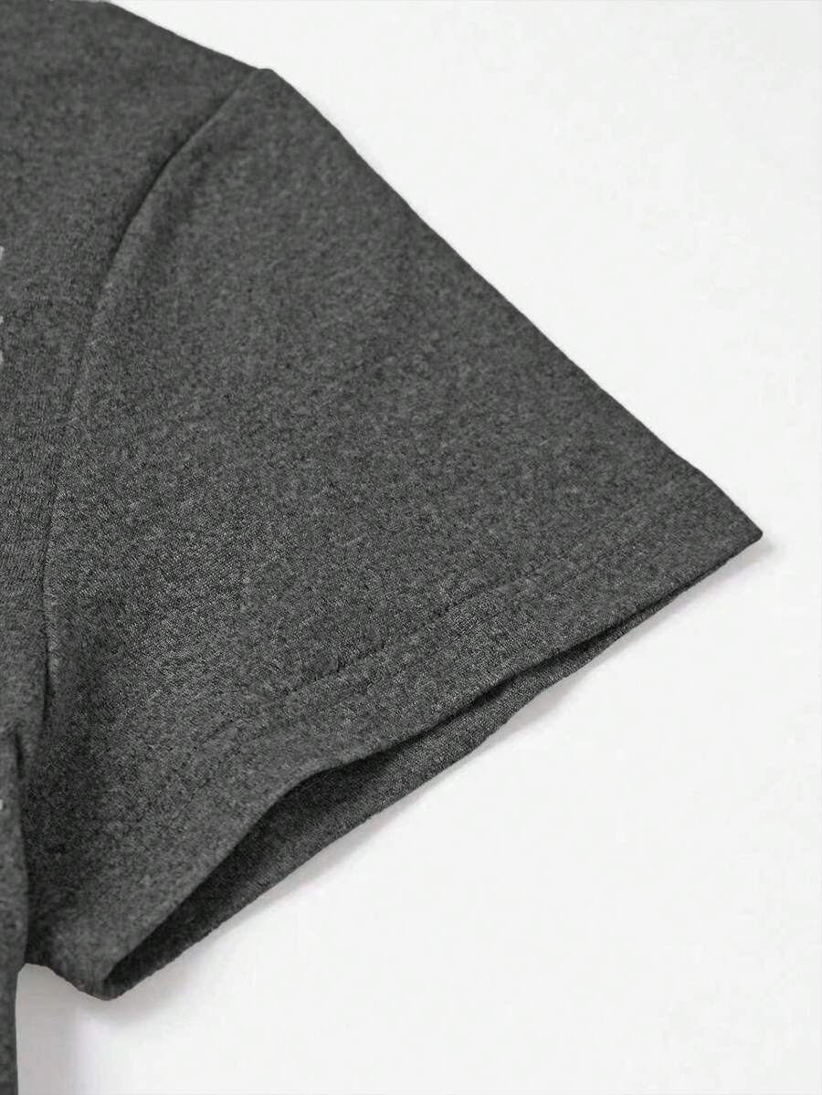 Cozy | Retro Christmas Print Tee