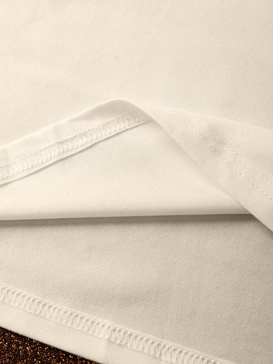 Cozy | Retro Christmas Print Tee