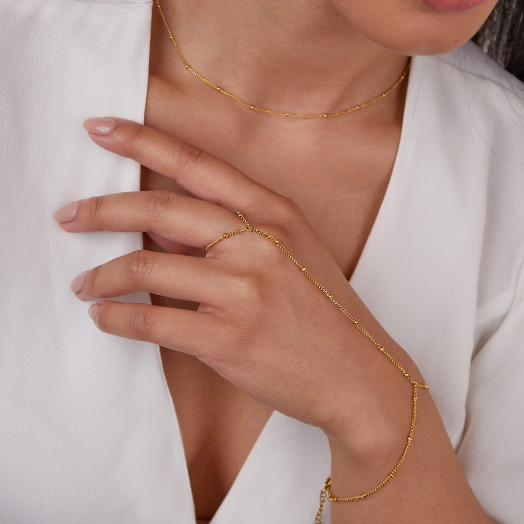 Luxe | Elegant Hand Chain Bracelet