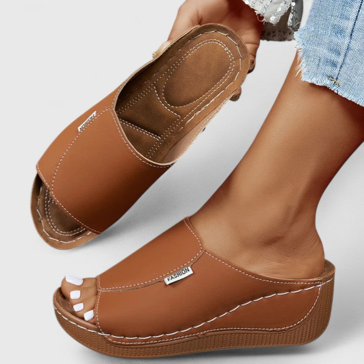 Cairns | Comfortable Orthopaedic Sandals