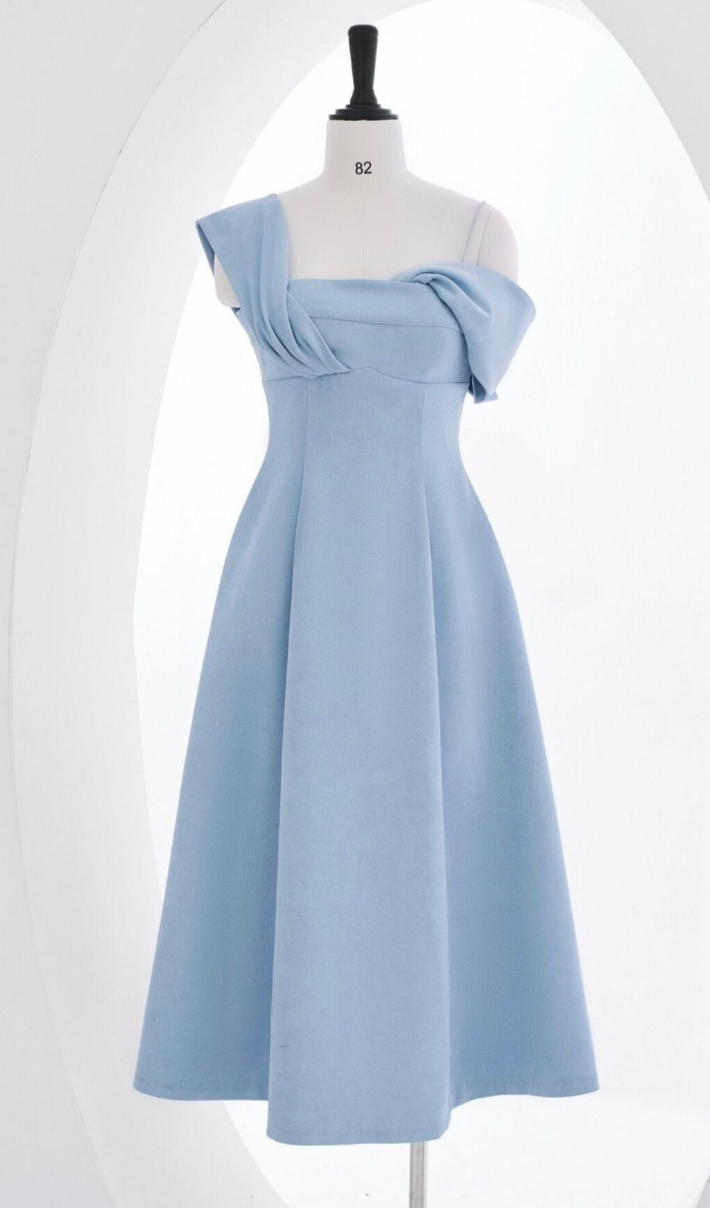 Azure | Chic Midi Dress