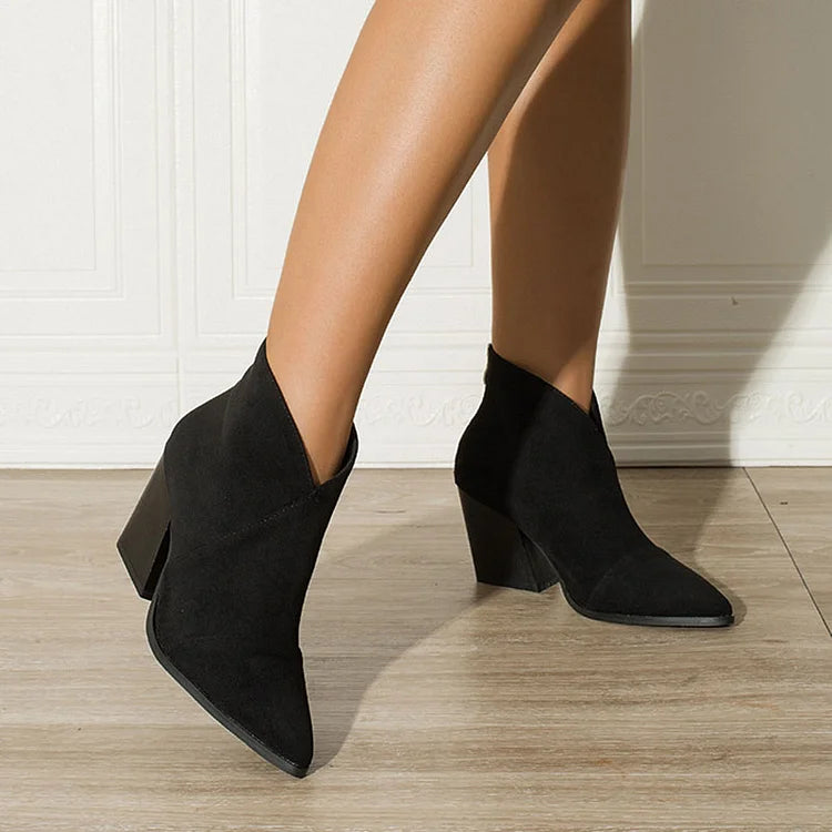 Cleo | Elegant Suede Ankle Boots