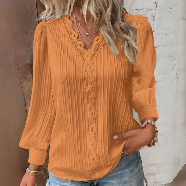 Mira | Delicate Lace Blouse