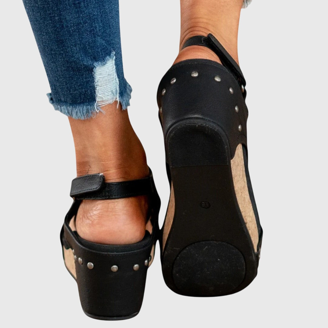 Karma | Comfortable Orthopaedic Sandals