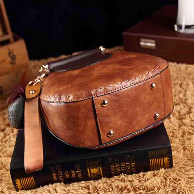 Kora | Chic Leather Crossbody