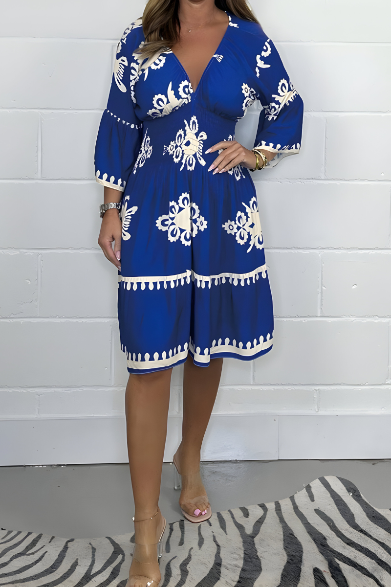 Luna | Flattering Knee Length Dress