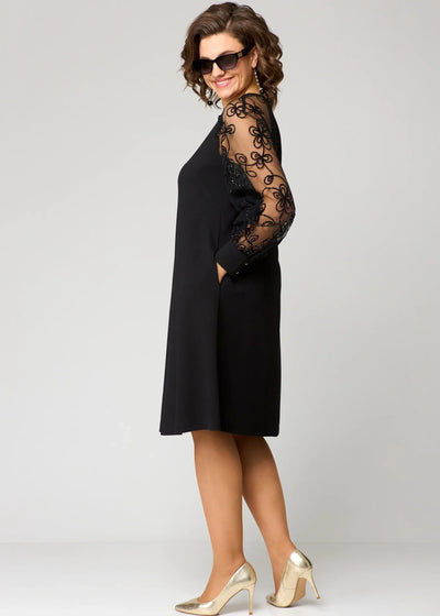 Evelyn | Timeless Lace Dress