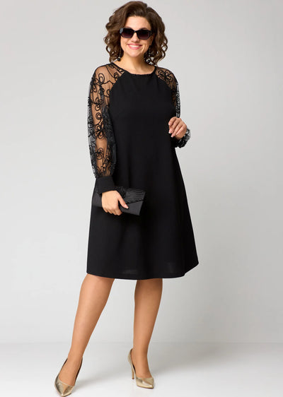 Elara | Chic Lace Dress
