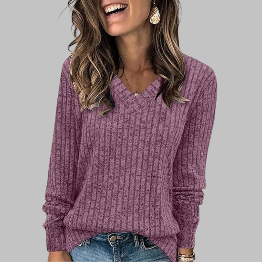 Dune | Cozy V-Neck Sweater