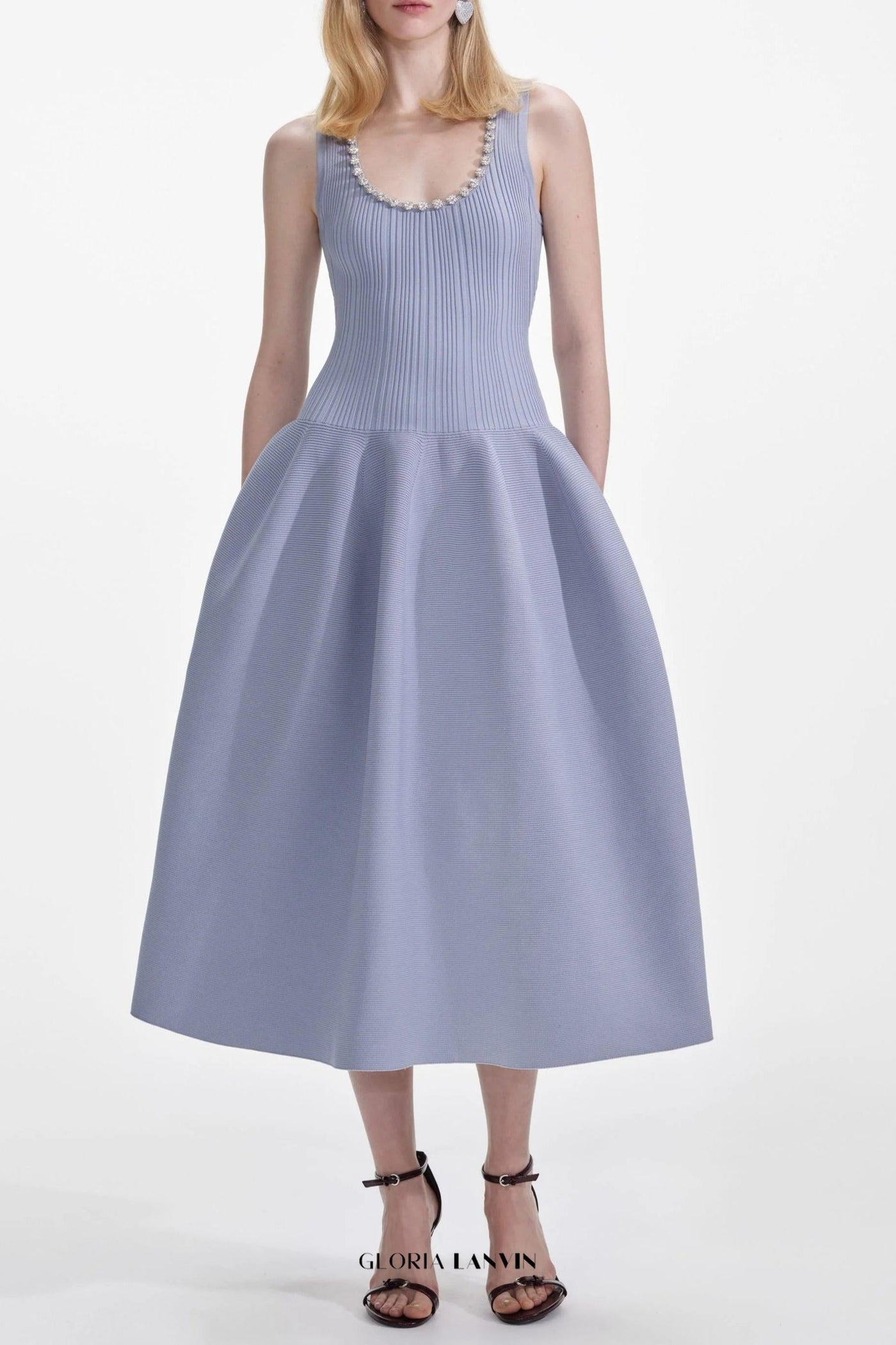 Zara | Chic Ribbed Midi Dress