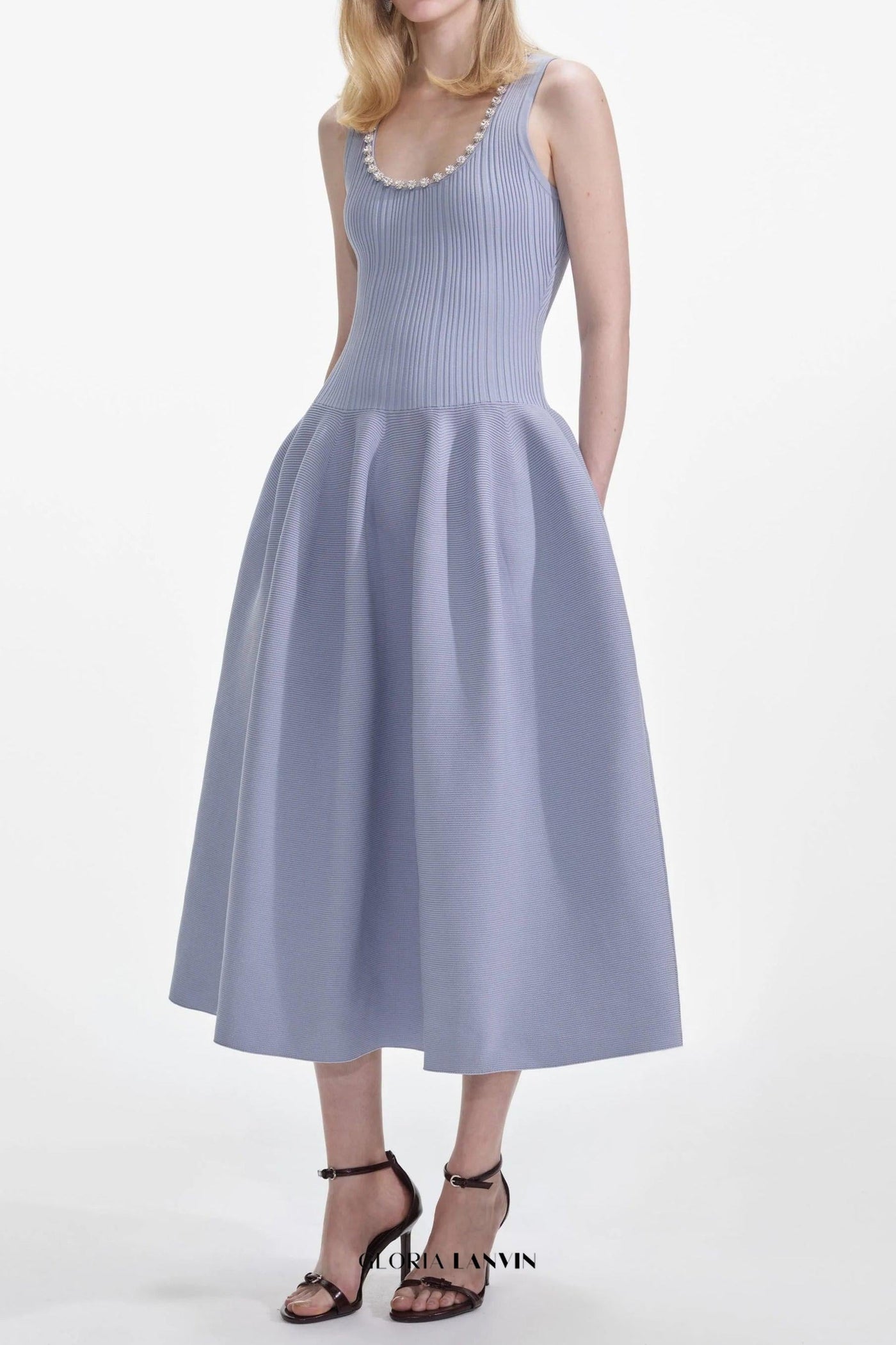 Zara | Chic Ribbed Midi Dress