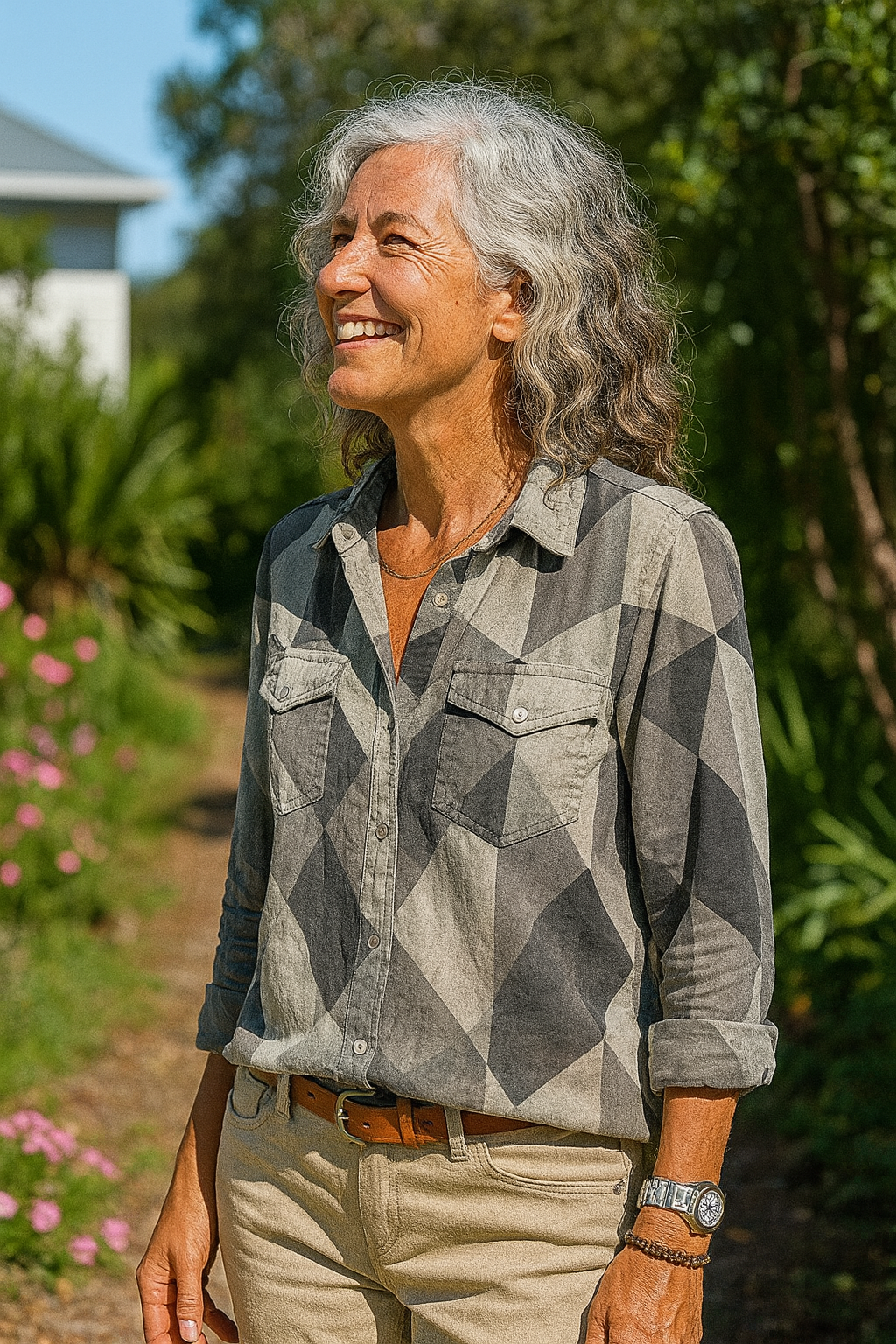 Zara | Chic Geometric Blouse