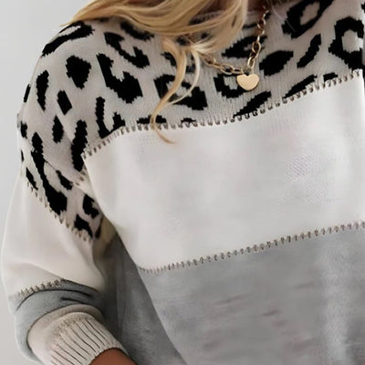 Kira | Chic Leopard Knit Sweater