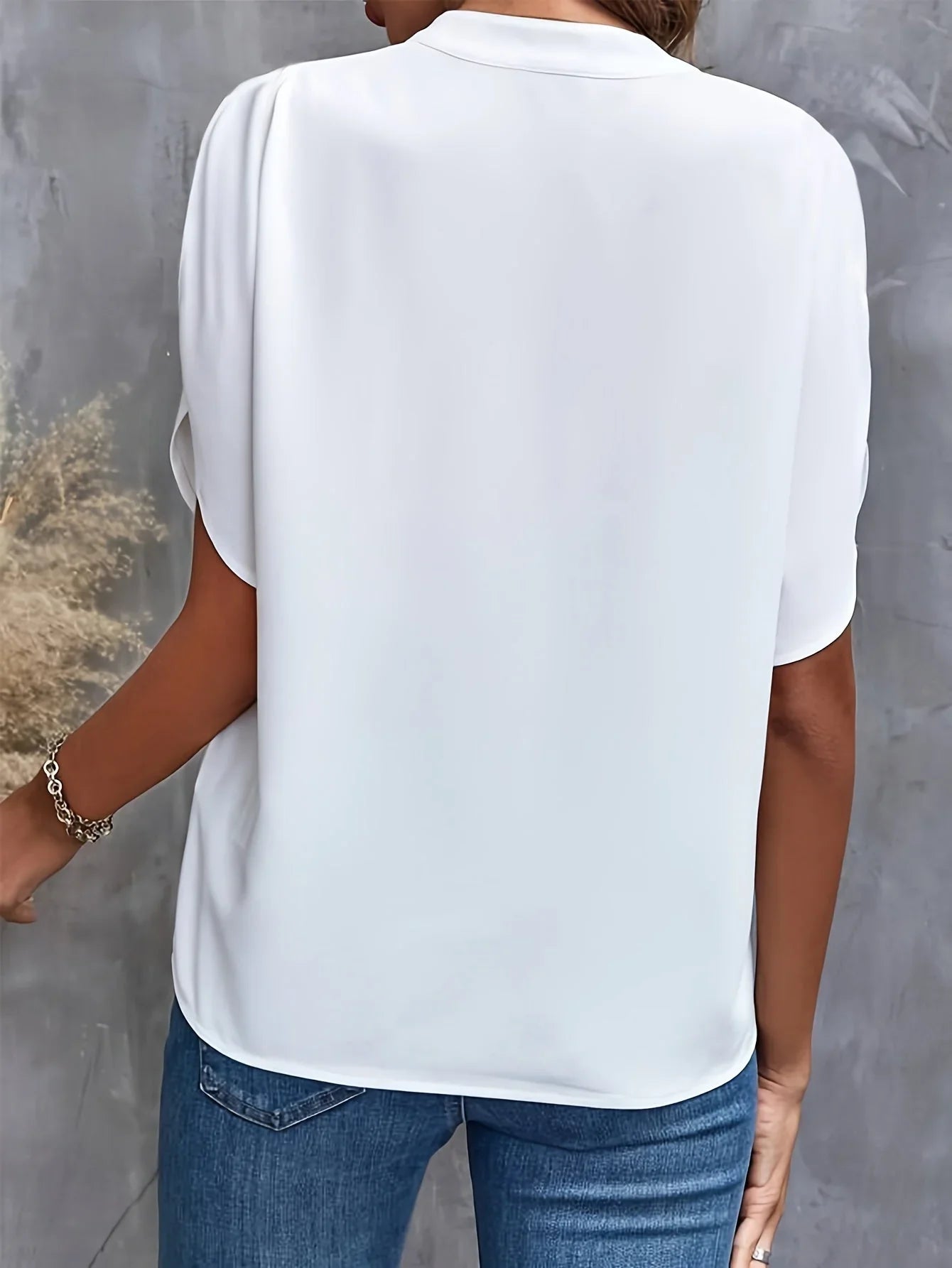 Evelyn | Chic Casual Blouse