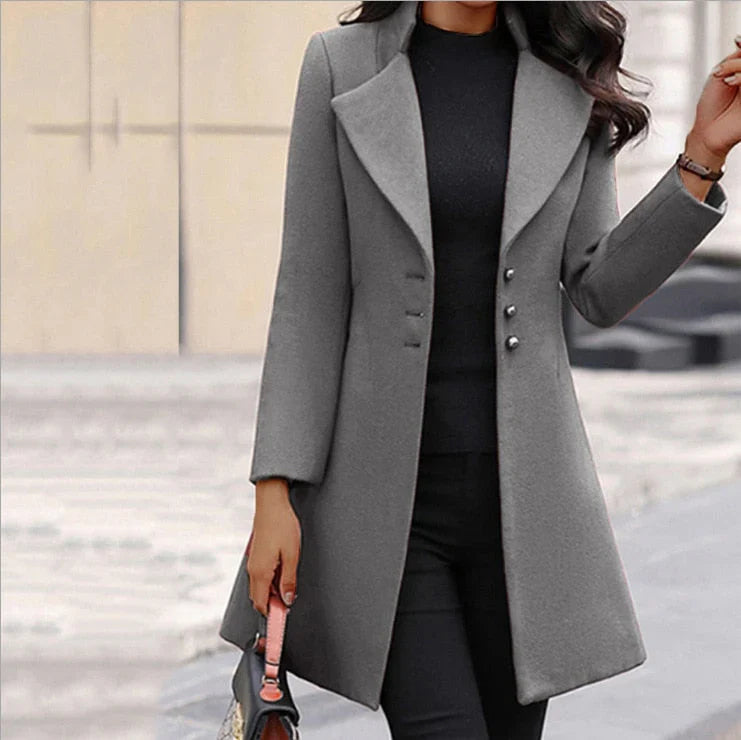 Luxe | Tailored Buttoned Coat