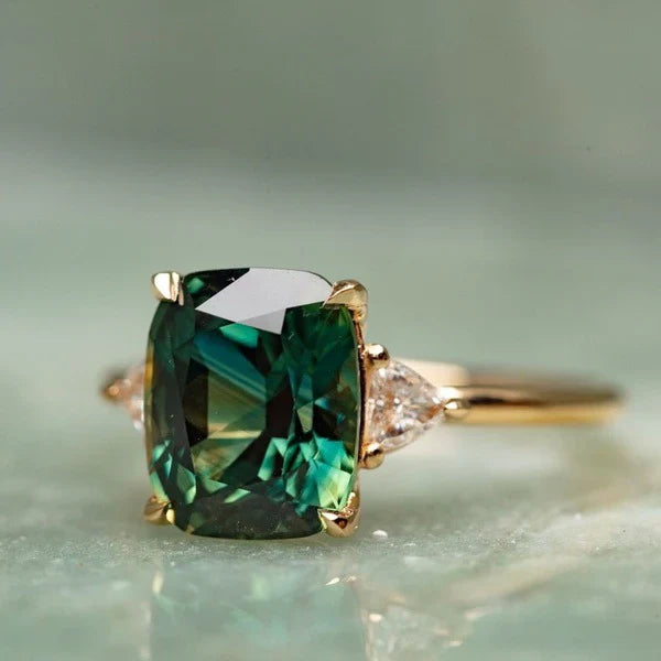 Emerald | Vintage Gold Gemstone Ring