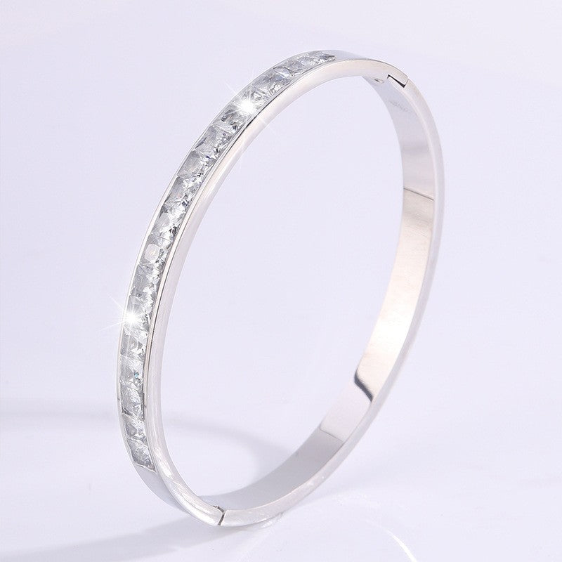 Elara | Elegant White Gold Bracelet