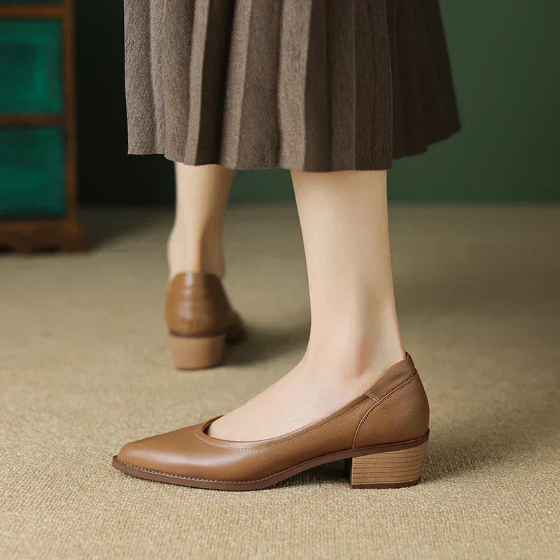 Elara | Elegant Mid-Heel Shoes