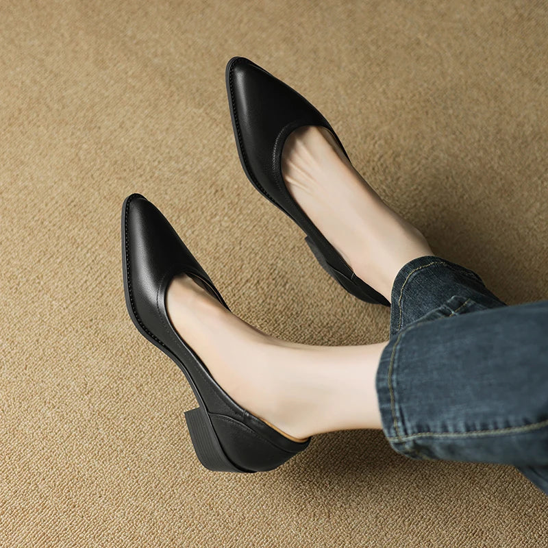 Elara | Elegant Mid-Heel Shoes
