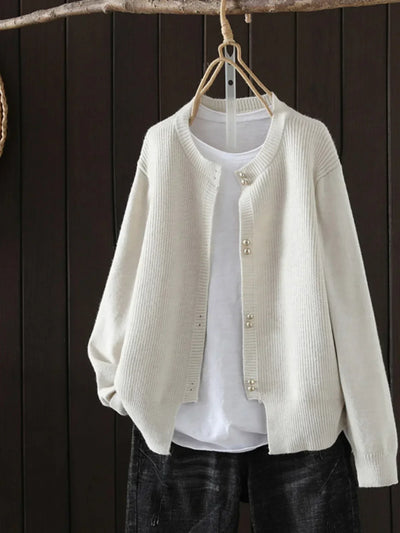 Mira | Chic Pearl-Button Cardigan
