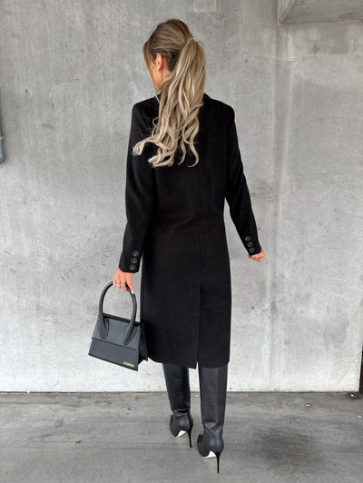 Nova | Elegant Timeless Coat