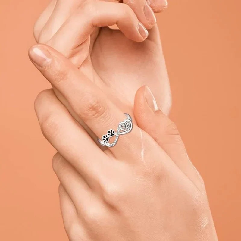 Pawtastic | Zirconia Heart Infinity Ring