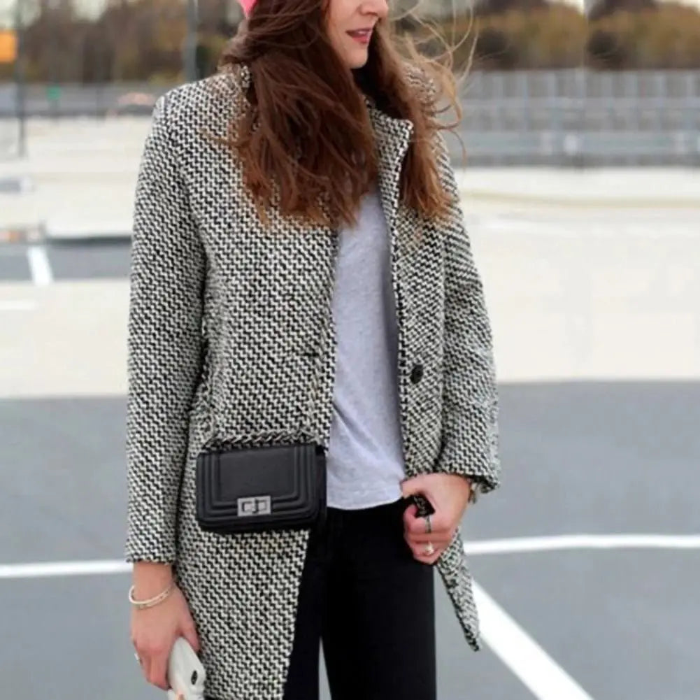 Mira | Timeless Chic Overcoat