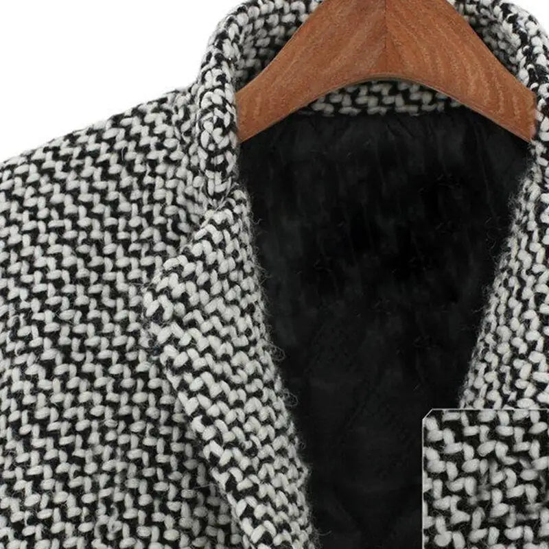 Mira | Timeless Chic Overcoat