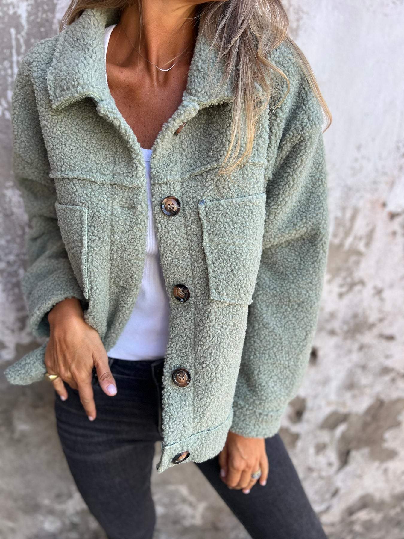 Breezy | Soft Button-Up Jacket