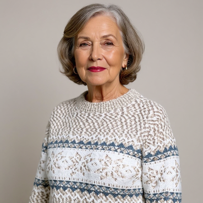 Kari | Classic Wool Sweater