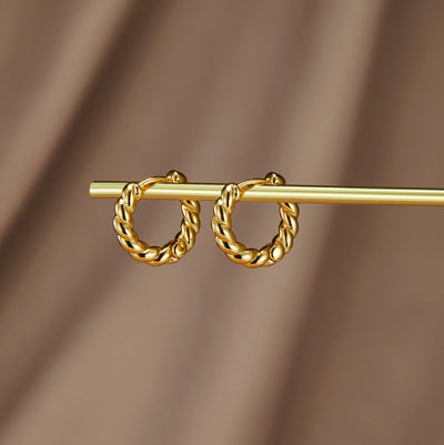 Lunaire | Elegant Twist Earrings