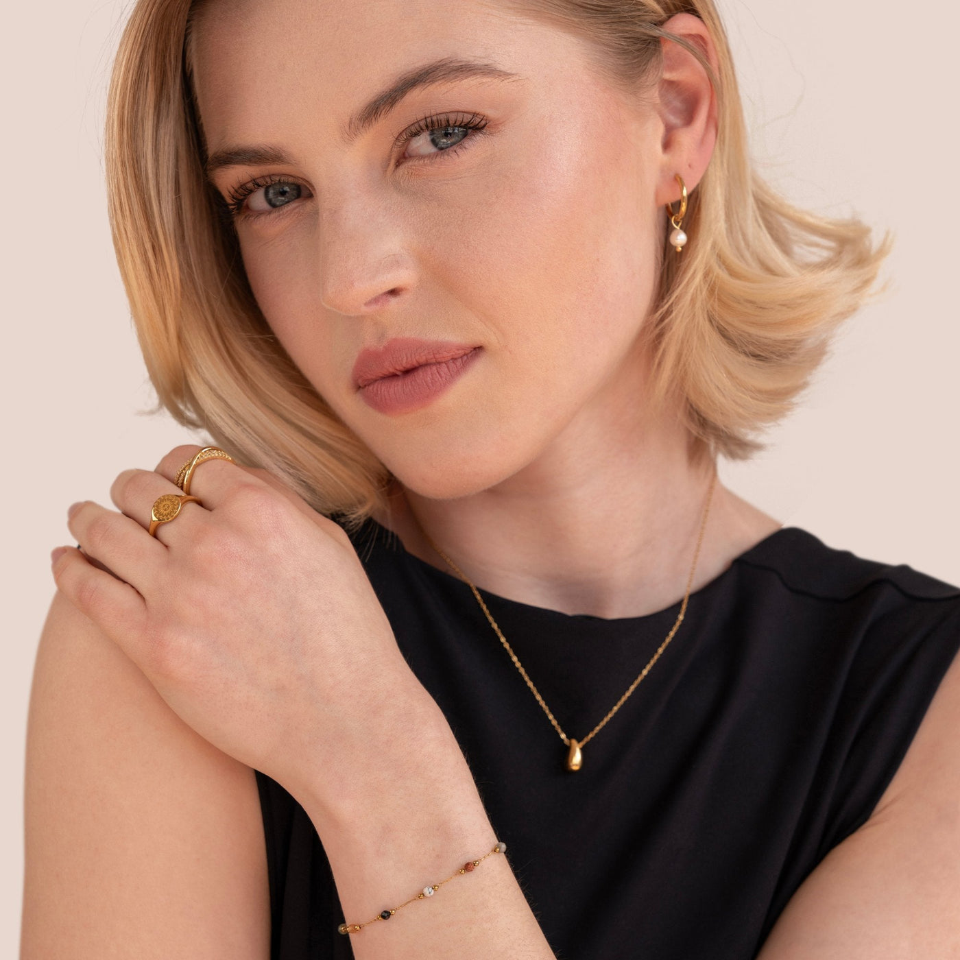 Luna | Stylish Stone Bracelet