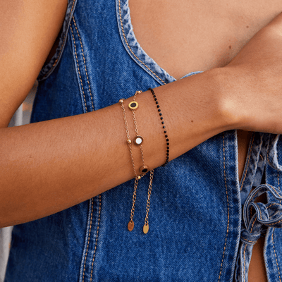 Onyxia | Chic Stone Bracelet