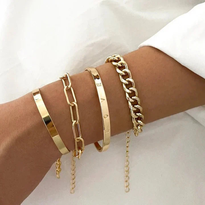 Elara | Chic Gold Bracelet Set