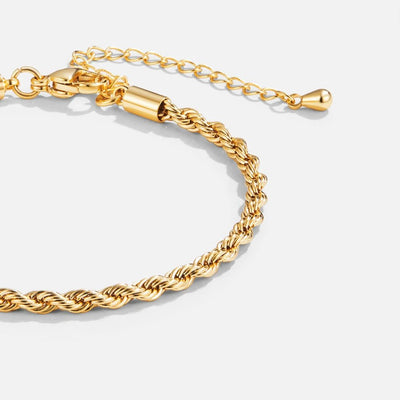 Twirl | Elegant Gold Twisted Bracelet